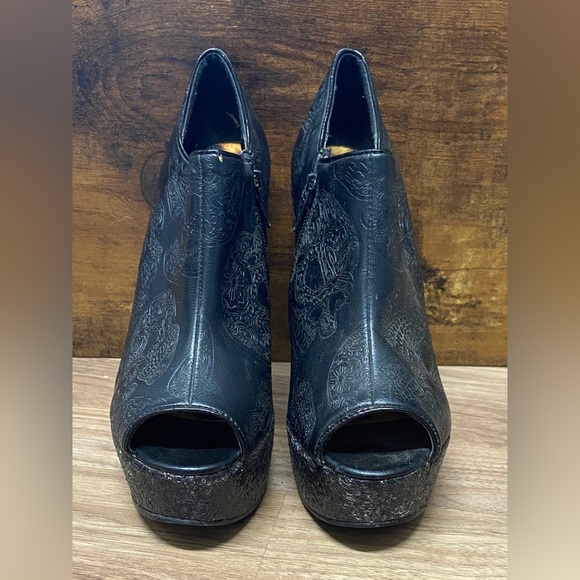 Iron Fist Skull Glitter Wedges - Picture 2 of 7